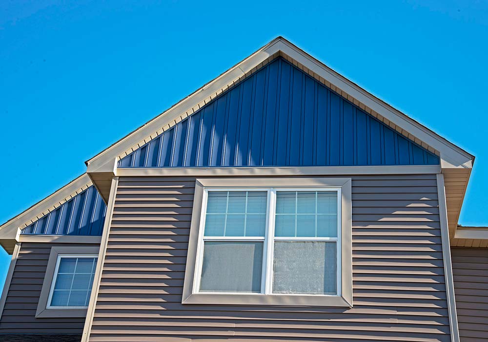 CertainTeed Siding Restoration Classic Sable Brown, Board and Batten Midnight Blue