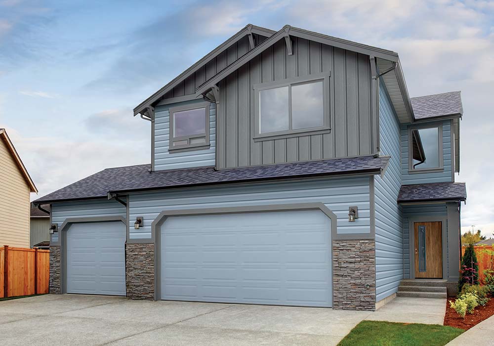 Exterior Portfolio by Royal Vinyl Siding Market Square Polaris