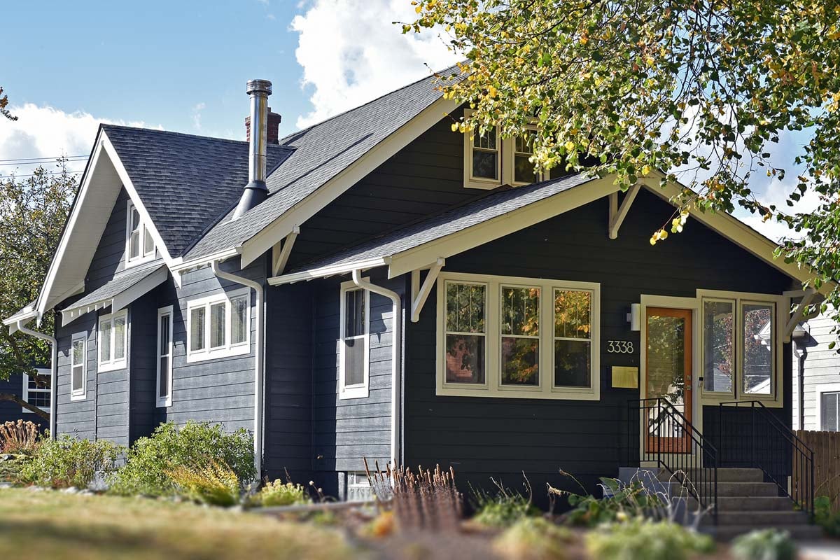 Exterior Design James Hardie Siding Anvil Black GAF Roofing Timberline Pewter Grey