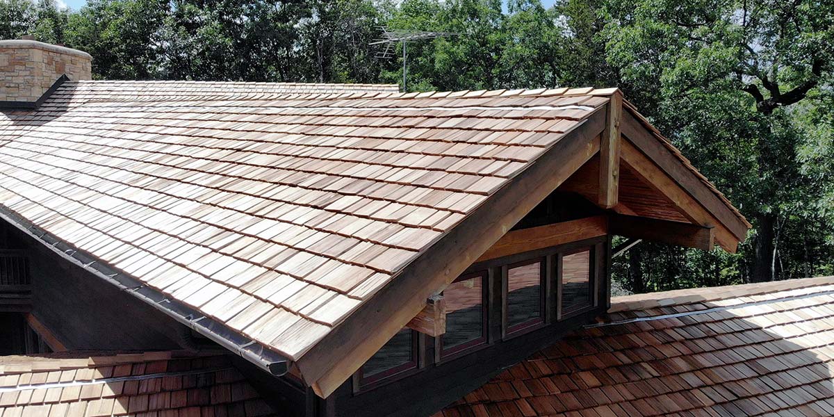 Cedar Roof, roofing maintenance