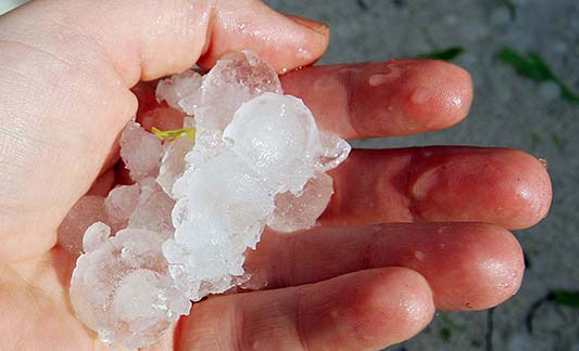 How Hail & Wind Damages Your Homes Siding